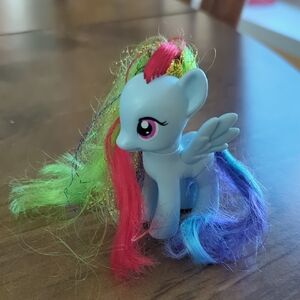My Little Pony Rainbow Dash Figure